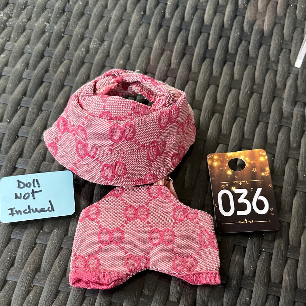 036, 2 Pieces Pink Labubu Doll Outfit with Hat(Doll Not included)